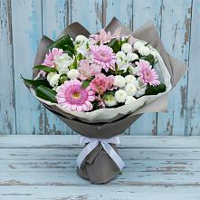 Букет цветов из:  Герберы, Альстромерии и Хризантемы #REPLACE_PRED# Сургуте