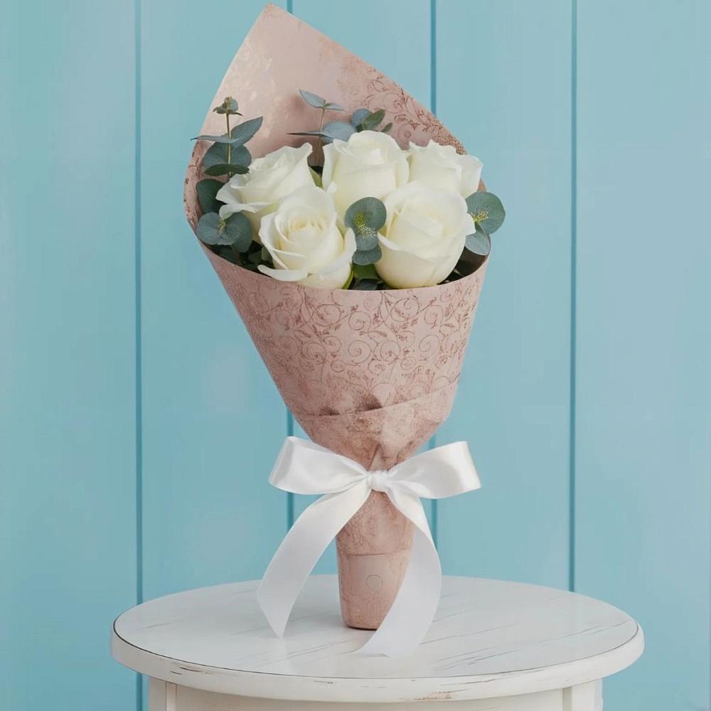 Букет цветов из: Розы в Сургуте