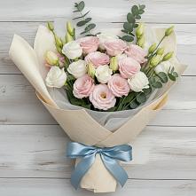 Букет цветов из:  Лизиантусы в Сургуте