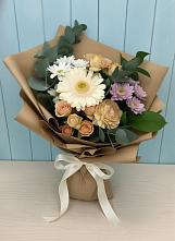 Букет цветов из:  Герберы и Хризантемы в Сургуте