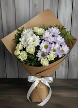 Букет цветов из:  Хризантемы и Розы в Сургуте