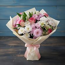 Букет цветов из:  Хризантемы, Альстромерии и Розы в Сургуте