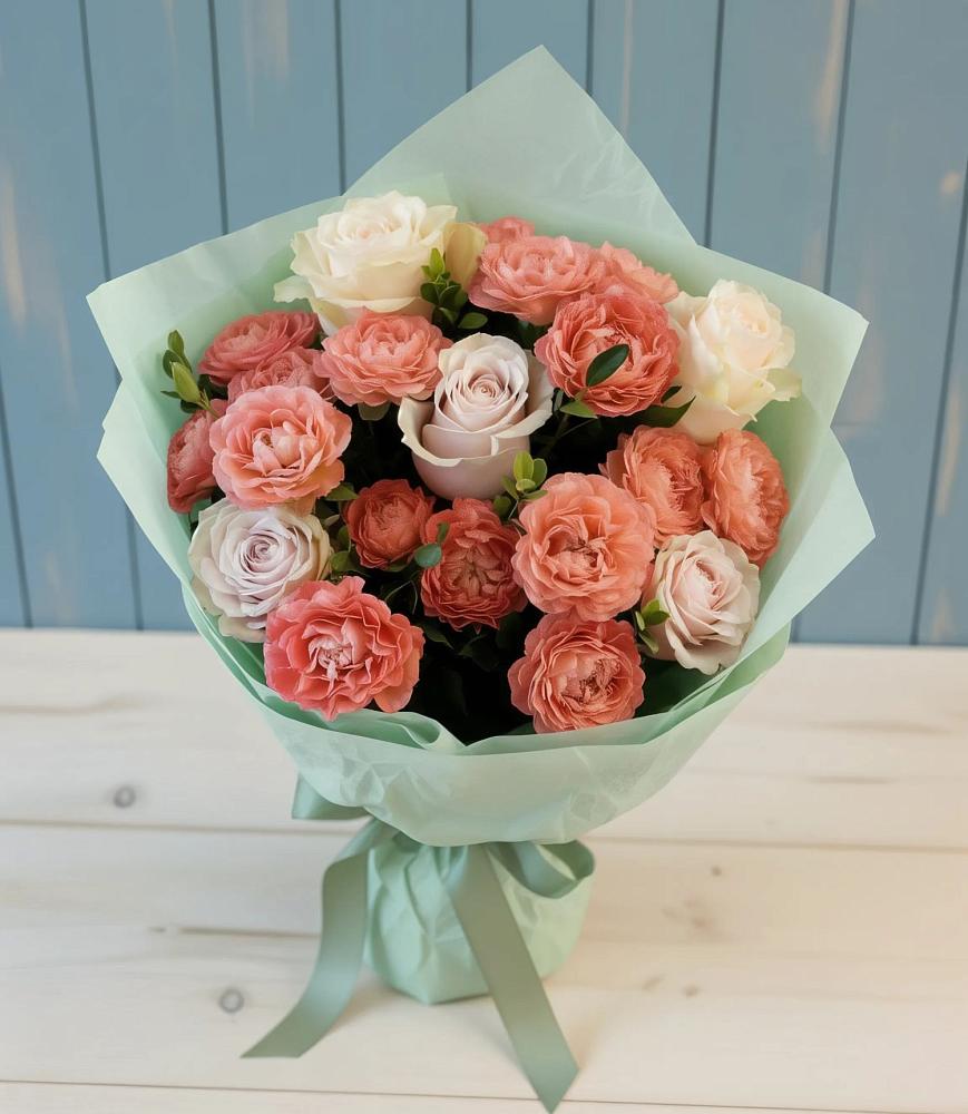 Букет цветов из: Розы в Сургуте