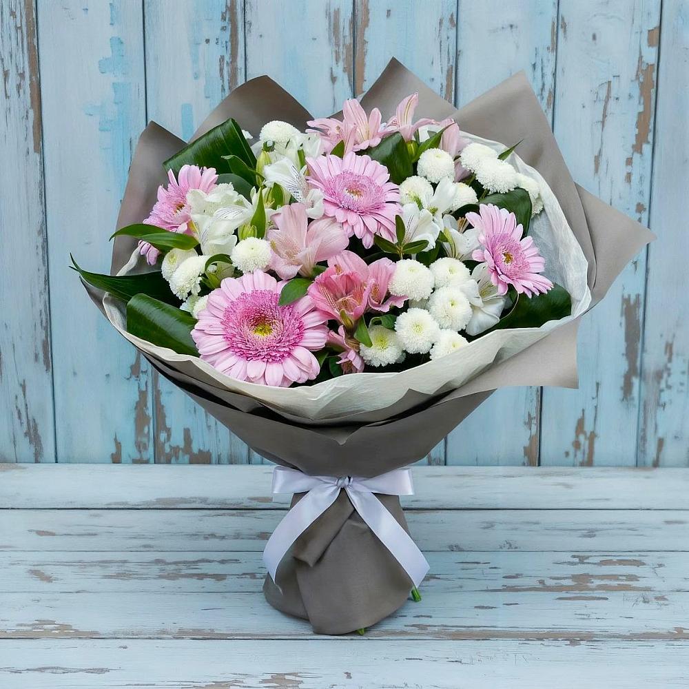 Букет цветов из: Герберы, Альстромерии и Хризантемы в Сургуте