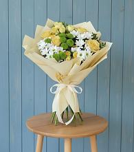 Букет цветов из:  Хризантемы и Розы #REPLACE_PRED# Сургуте