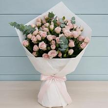Букет цветов из:  Розы в Сургуте
