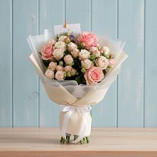 Букет цветов из:  Розы в Сургуте