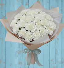 Букет цветов из:  Гвоздики в Сургуте