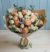 Букет цветов из:  Альстромерии и Розы #REPLACE_PRED# Сургуте